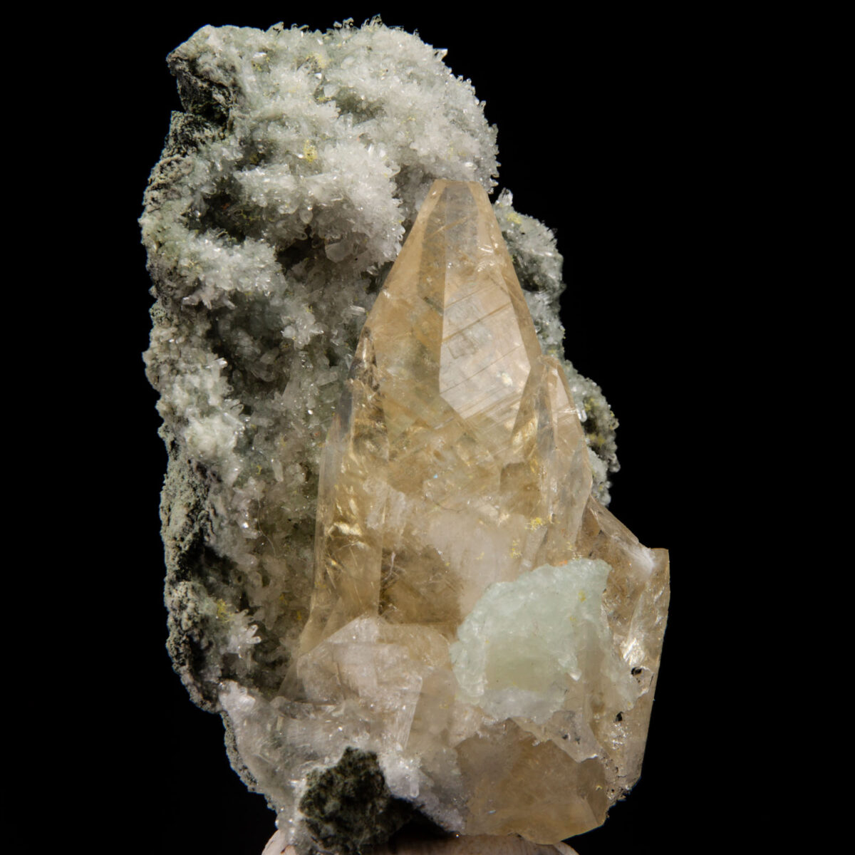 Calcite on Quartz