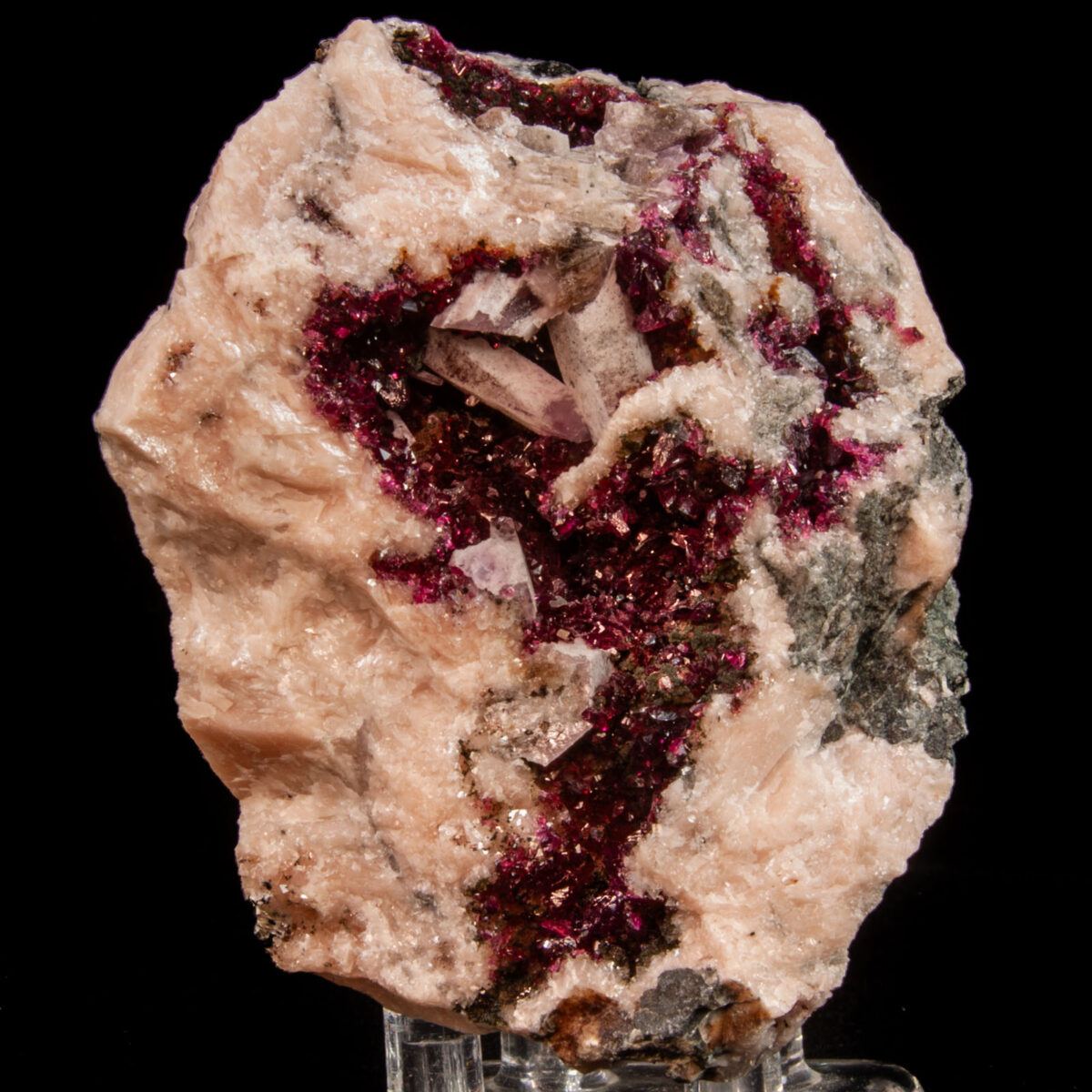 Roselite-Wendwilsonite with Heterogenite