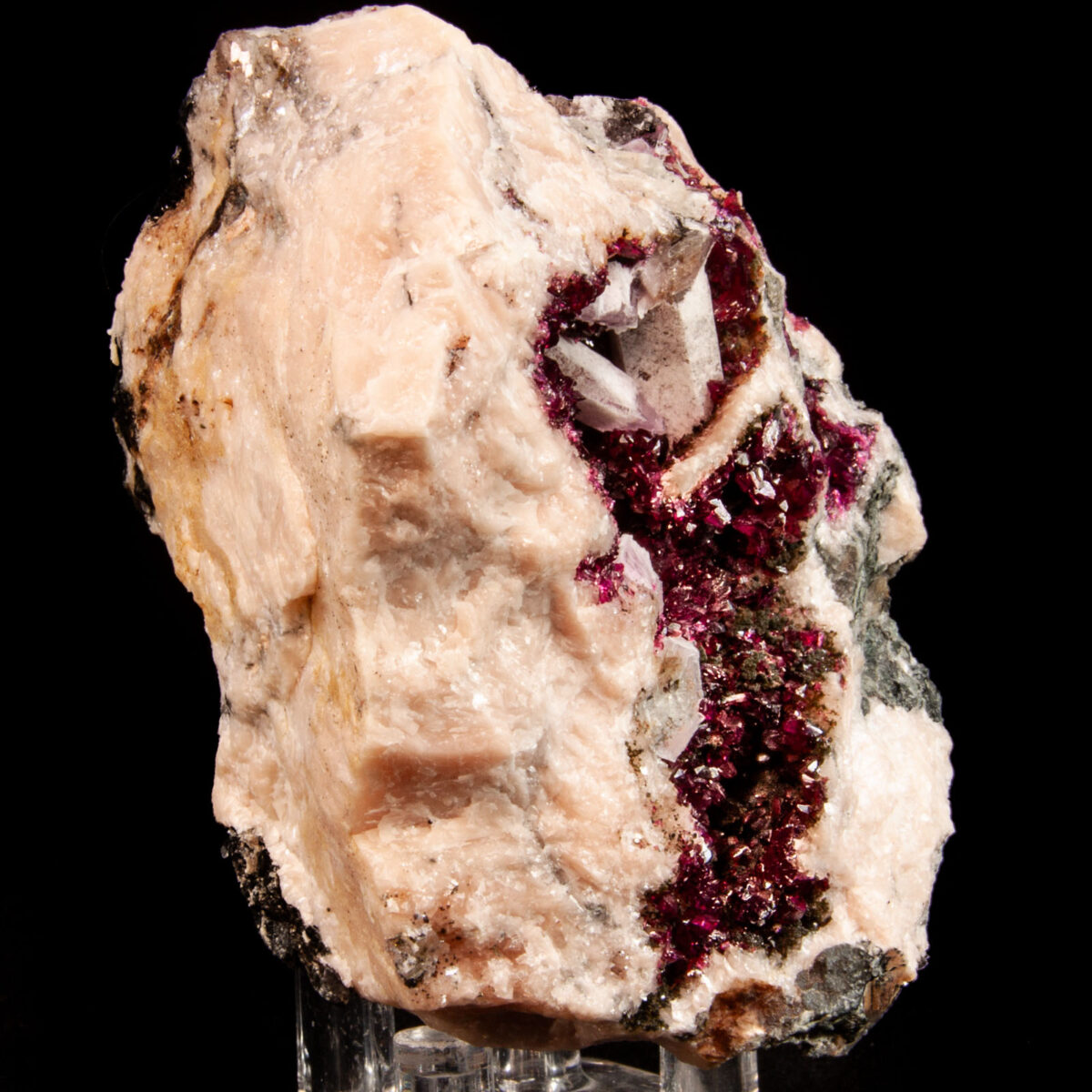 Roselite-Wendwilsonite with Heterogenite