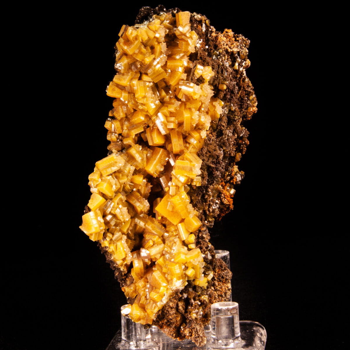Wulfenite