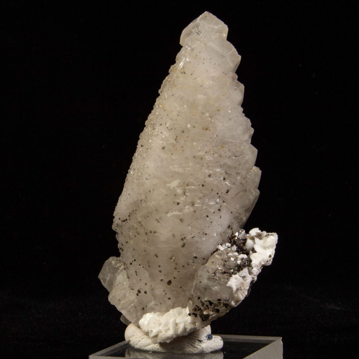 Calcite with Chalcopyrite