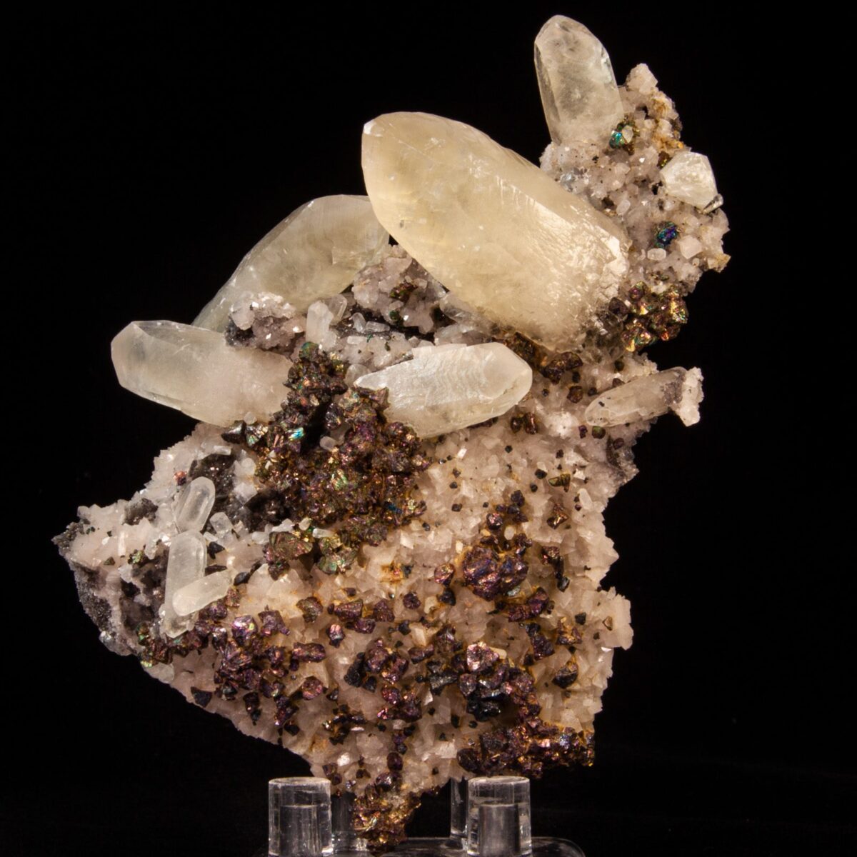 Calcite and chalcopyrite