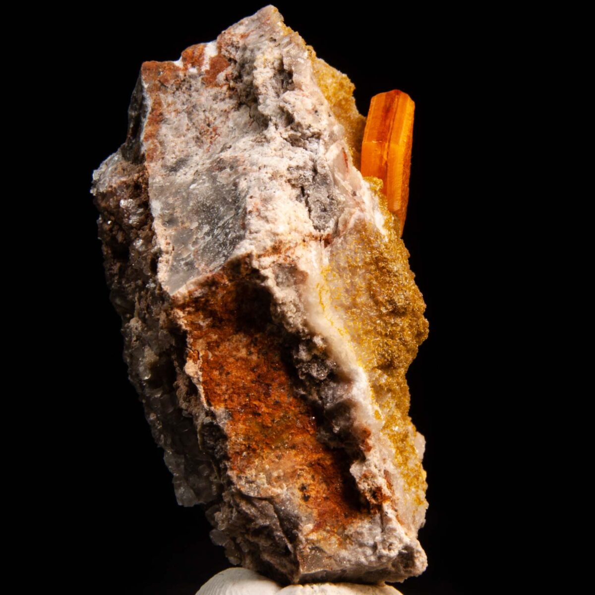 Wulfenite on Calcite with Mimetite
