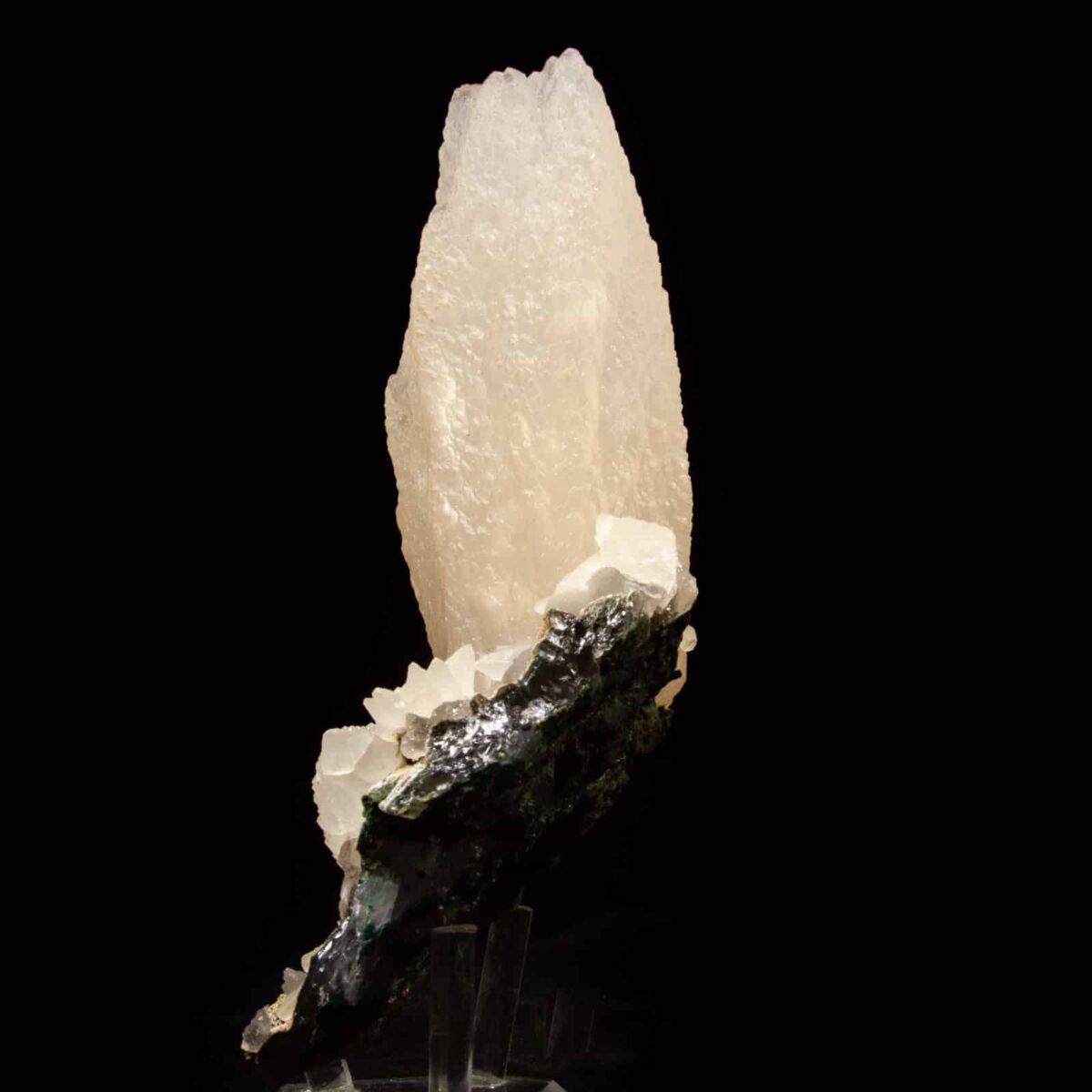 Calcite (Fluorescent)