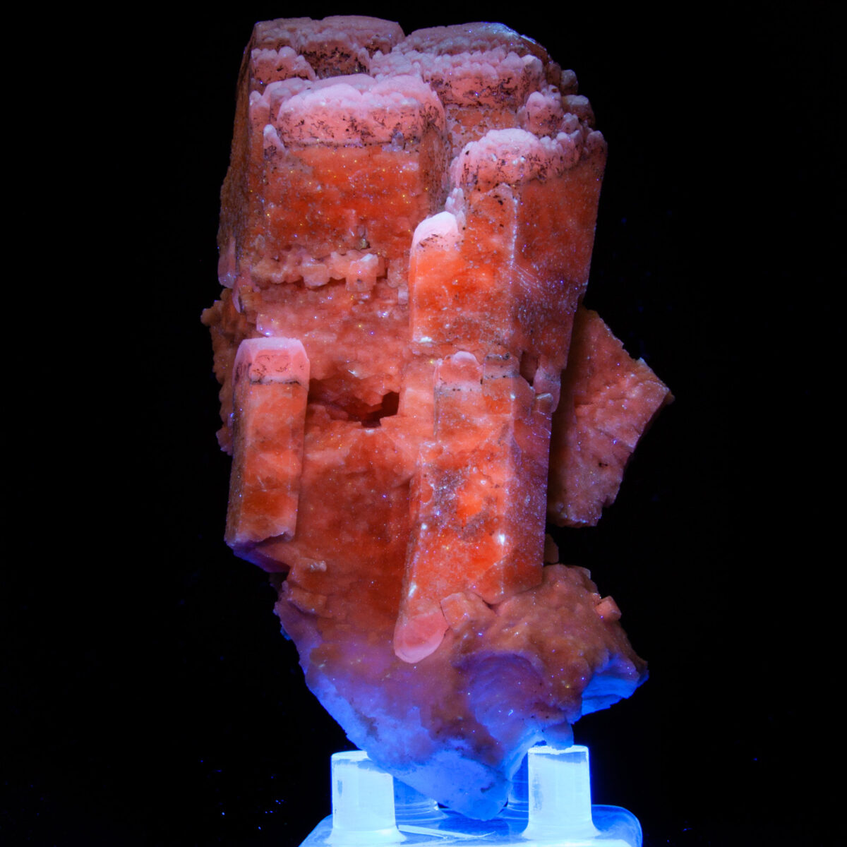Calcite (Fluorescent)