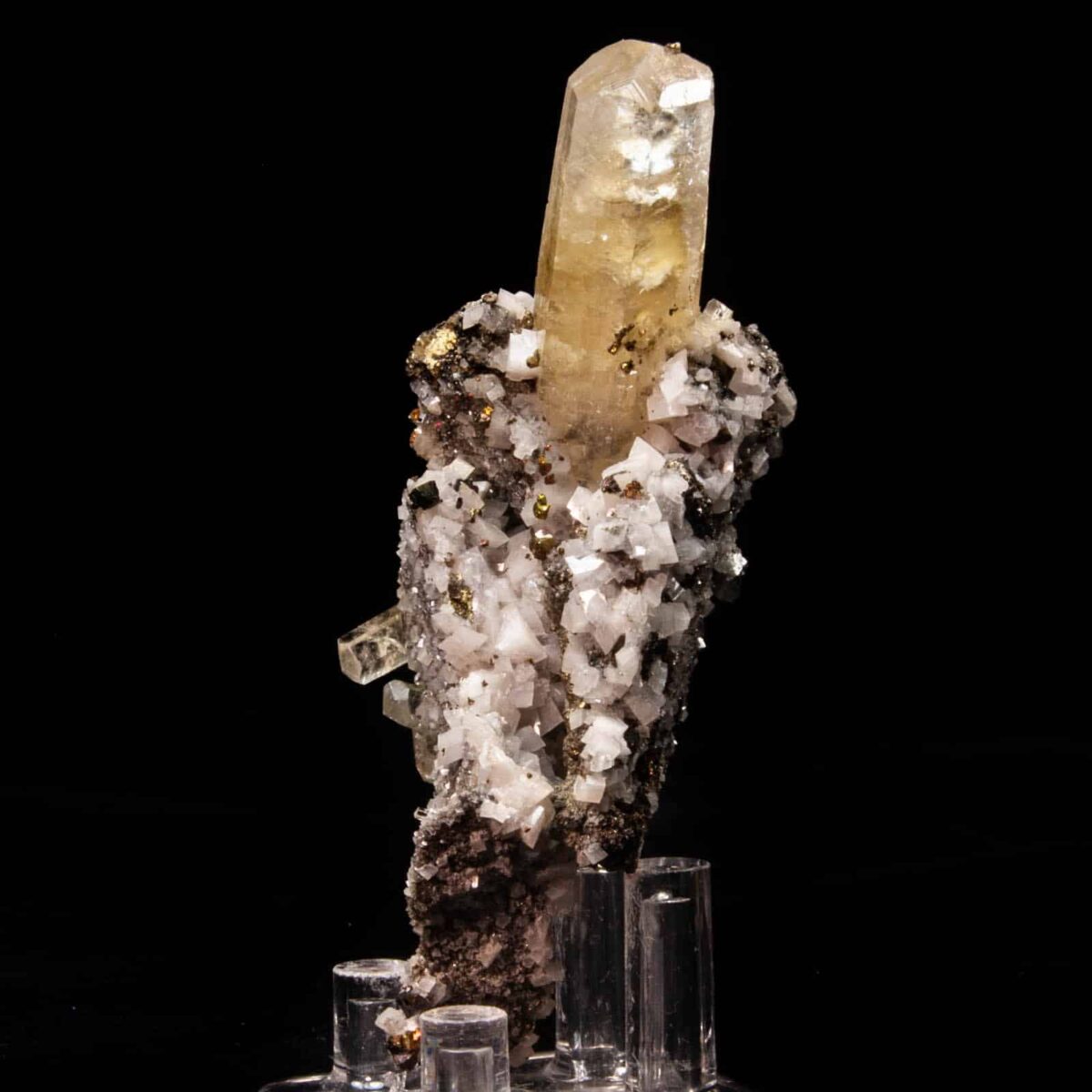 Calcite and Chalcopyrite with Dolomite
