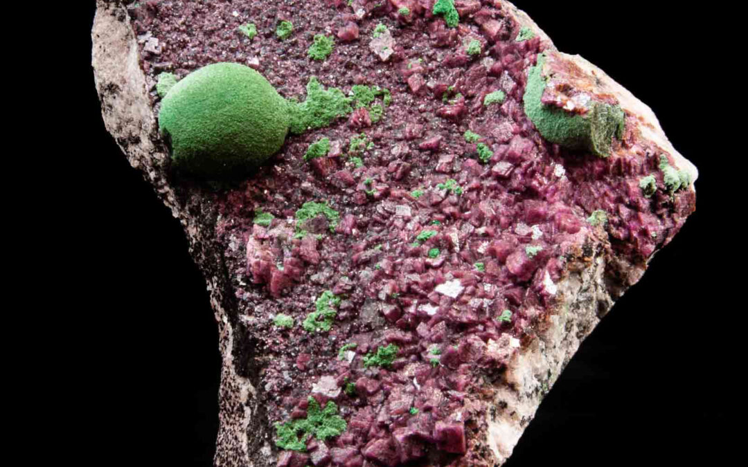 How to Identify Mineral Specimens