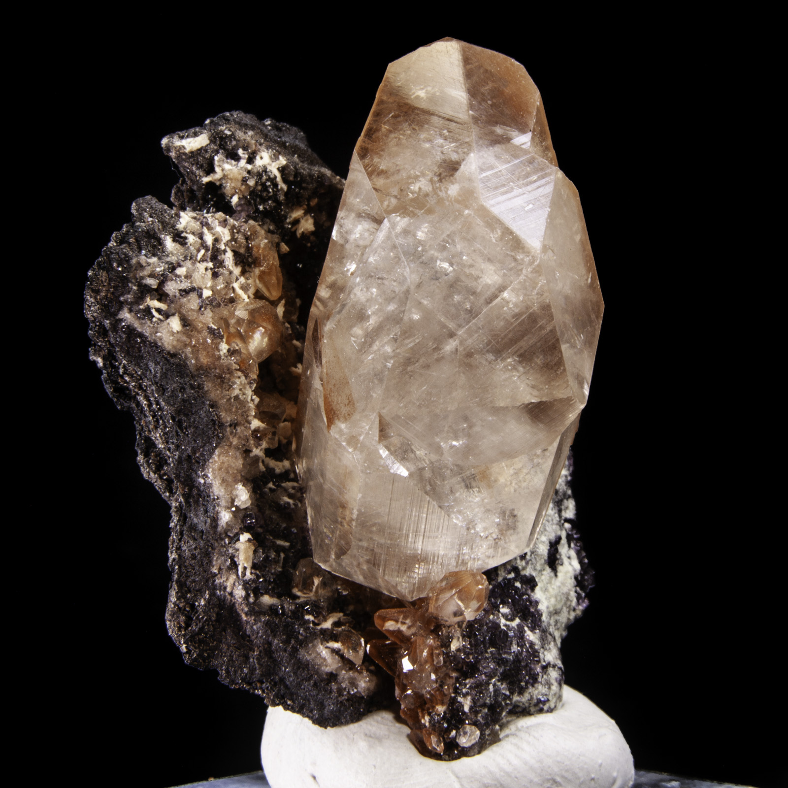 Calcite with Hemetite