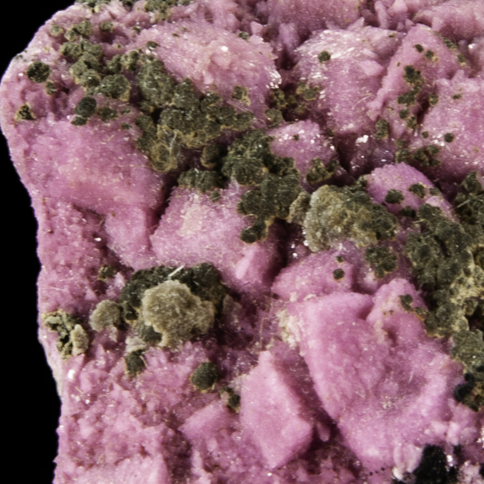 Cobaltoan Calcite and Kolwezeite