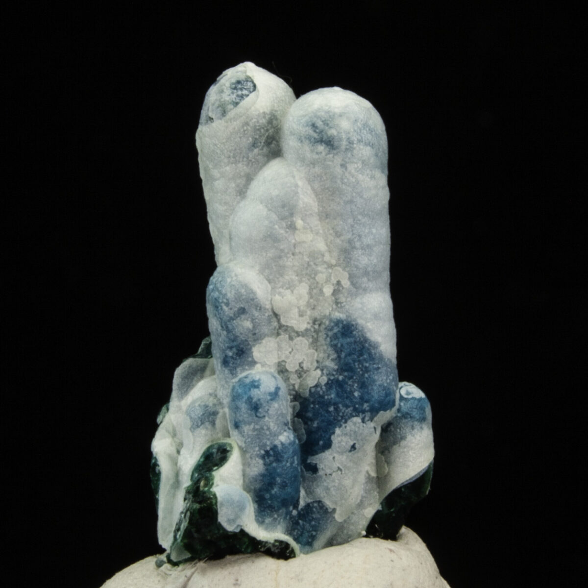Chrysocolla stalactites with Quartz